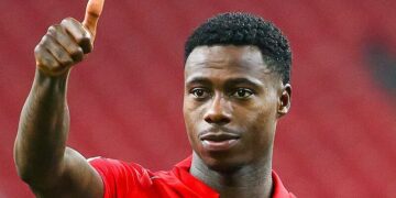 Futbolista podría ir 9 años a prisión tras ser acusado de traficar más de 1.000 kilos de cocaína