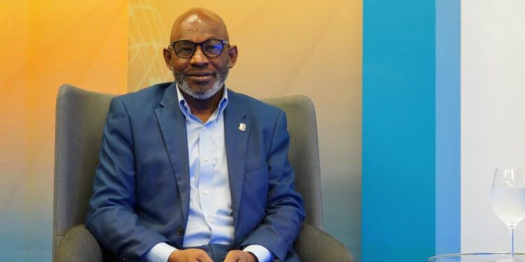 Diputado Juan Dionicio llama a sus colegas a velar por derechos y seguridad de menores