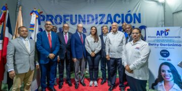 APD, MAS y Red del Cambio presentan a Betty Gerónimo como candidata