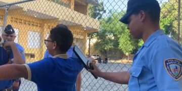 MINERD pone en marcha el uso de detectores de metales en centros educativos