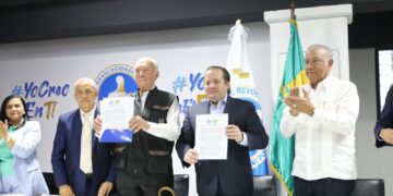 PRM escoge a Guillermo Moreno como su candidato a senador por el DN