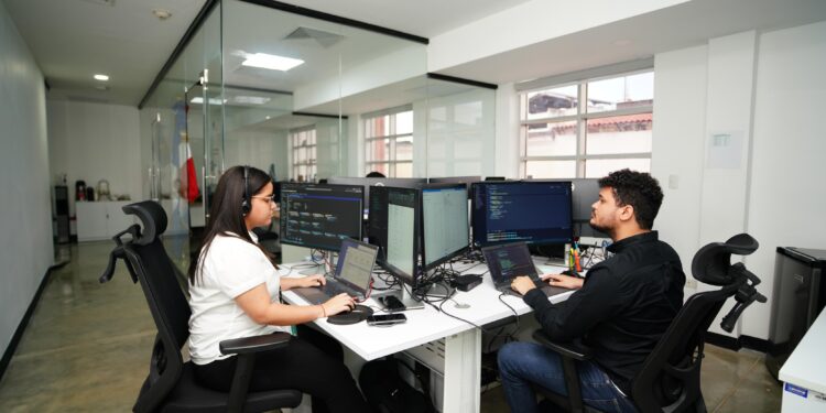 Gobierno lanza servicio de alerta automática ante vulnerabilidades y exposición en el alerta automática