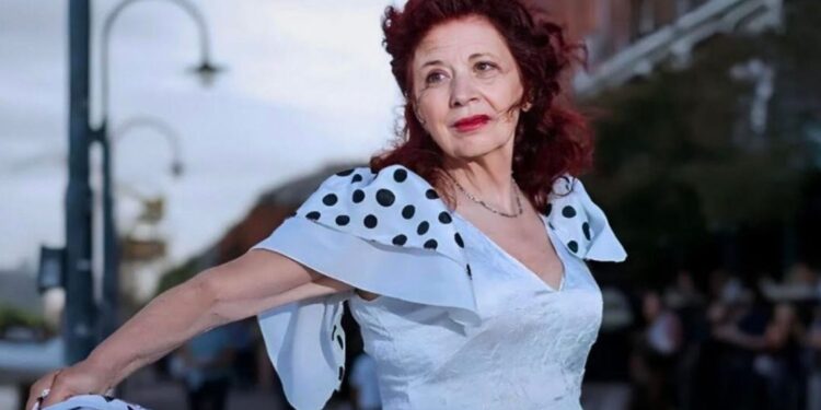 Profesora de danza de 72 años competirá para el Miss Universo