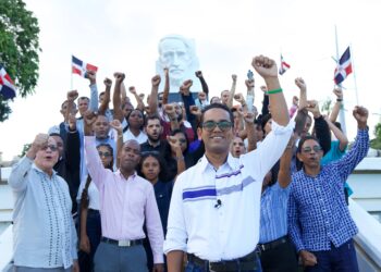 Jhonatan Liriano busca “representar SDE en la Cámara de Diputados”