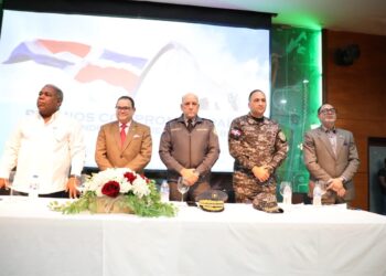 Cientos de organizaciones distinguen a Tony Peña Guaba por su gestión