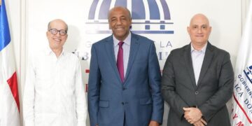 Ministro Almonte encabeza encuentro para participación RD como primer país piloto del programa ETA