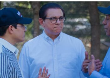 Federico Reynoso anuncia apoyo a Daniel Rivera para Senador en Santiago