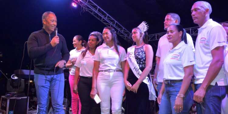 Senador Dionis Sánchez encabeza clausura fiestas patronales La Altagracia de Pedernales