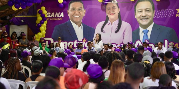 Más de 600 jóvenes de Yaguate anuncian respaldo a Rosa Peña y Demetrio Lluberes