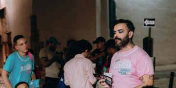 Candidato gay Juanjo Cid presenta proyecto “Alcaldía de la Noche”