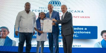 CTC certifica 900 jóvenes en distintas áreas tecnológicas
