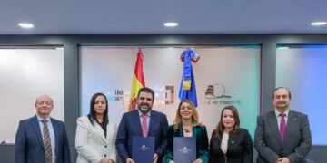 Programa Supérate firma convenio con Asociación de Hostelería y Turismo de Toledo, España