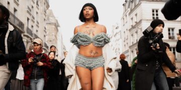 Tokischa se roba el Show por segunda vez en el desfile de Jean Paul Gaultier