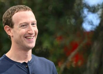 Zuckerberg pide perdón a los padres de víctimas de abuso infantil en redes sociales