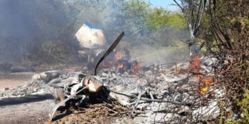 Un muerto y cinco heridos al caer una avioneta ambulancia en el norte de Colombia