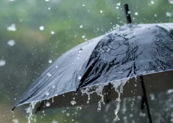 Lluvias dispersas este lunes y temperaturas agradables