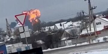 Confirman muerte de 74 personas tras estrellarse avión militar ruso