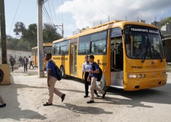 Vicepresidente de Seguros Reservas: cada estudiante de escuela pública tiene seguro de accidentes personales