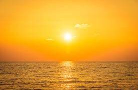 Sistema de alta presión generando buen tiempo sobre el país con escasas lluvias