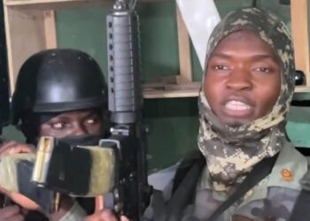 Militares del BSAP se rebelan y salen disparando a las calles de Haití