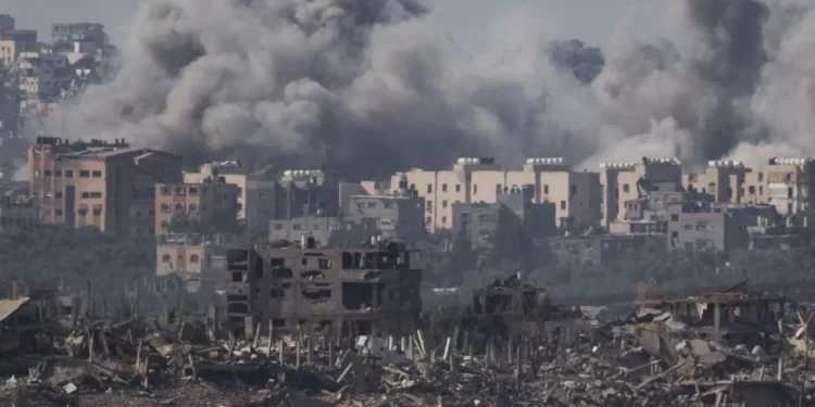 Hamás propone un acuerdo de tres fases e insiste en la salida de tropas israelíes de Gaza