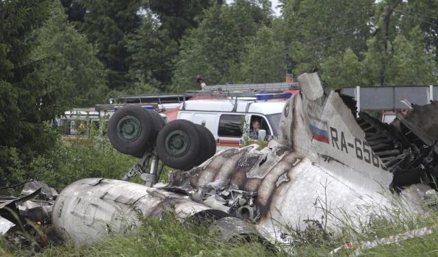 Varias personas mueren al estrellarse un avión pequeño en Florida, EE. UU.