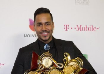 Romeo se lleva dos galardones en la edición 36 de Premio Lo Nuestro