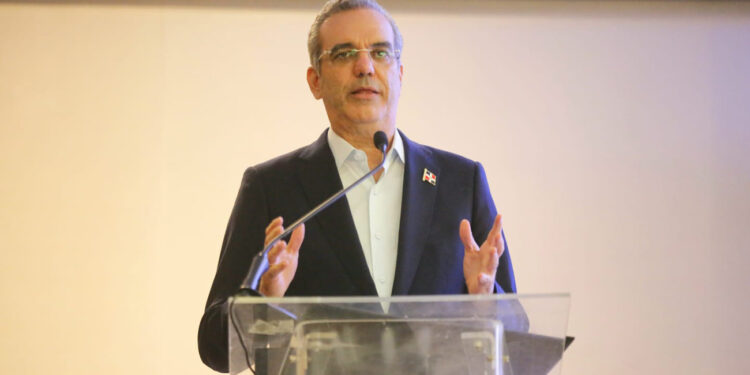 Presidente Luis Abinader hablará al país a las 10:00 de la noche