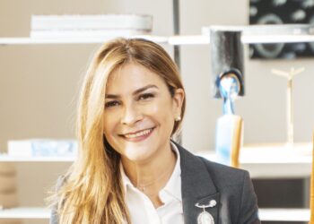 Carolina Mejía lidera con 67% la intención del voto para alcaldía, según encuesta