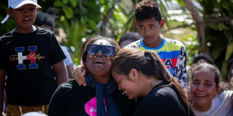 Familiares de víctimas en derrumbe en mina ilegal en Venezuela denuncian que fue provocado