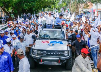 A partir de este viernes Luis Abinader recorrerá 7 distritos en apoyo a candidatos municipales