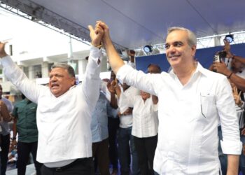 «Si la oposición sigue como va, serán la eterna niñez en porcentaje», afirma Abinader