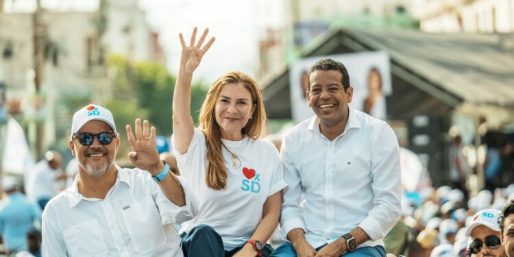 Carolina Ganaría con un 71% según el Centro Económico del Cibao (CEC)