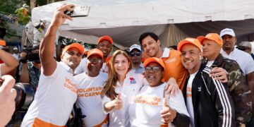 “Voluntarios con Carolina” lleva jornada de salud a La Puya de Arroyo Hondo