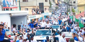 Abinader dice que es un "tsunami popular lo que está pasando en favor de los candidatos del PRM"