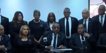 Legisladores del PLD Y PRD abandonan el Congreso en protesta por supuesto uso indebido de recursos estatales en campañas