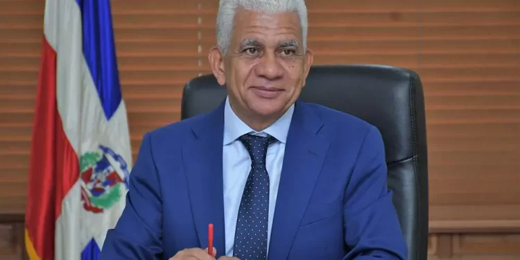 Ricardo de los Santos: “Manejamos información de que legisladores de la oposición intentan boicotear rendición de cuentas del presidente Abinader”
