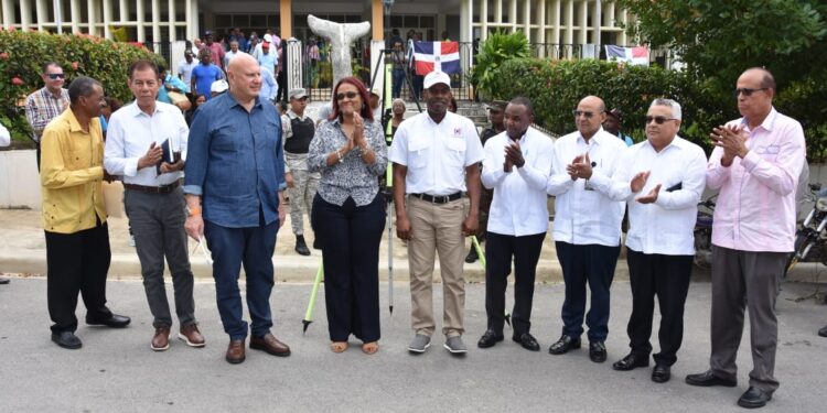 Inician segunda etapa del proceso de titulación en Samaná