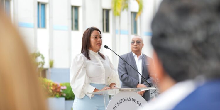 ASEOPNA inicia jornada médica para miembros de la Policía Nacional