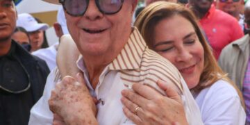 Ex presidente Hipólito Mejía valora apoyo del MND a alcaldesa Carolina Mejía