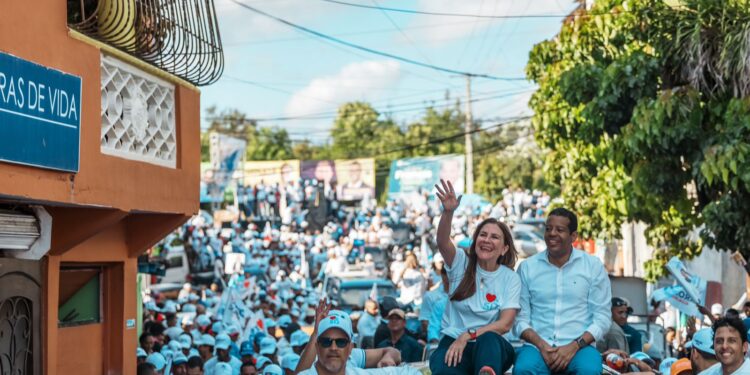 Carolina Mejía: Este 18 de febrero llenaremos las urnas de votos y la victoria será contundente