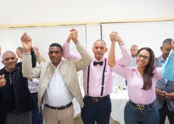 Betty Gerónimo recibe apoyo de más de 800 pastores evangélicos de SDN