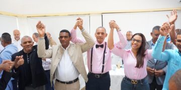 Betty Gerónimo recibe apoyo de más de 800 pastores evangélicos de SDN