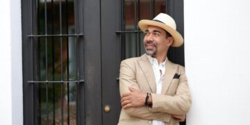 Oscar Abreu presenta su colección exclusiva de humidores de lujo