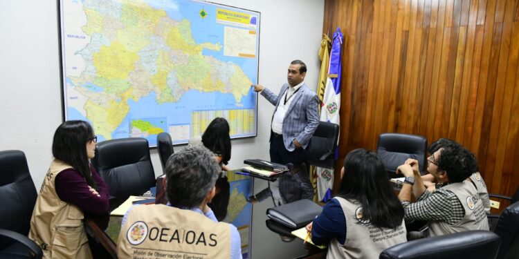 JCE informa elecciones municipales contarán con la observación electoral de 14 misiones internacionales