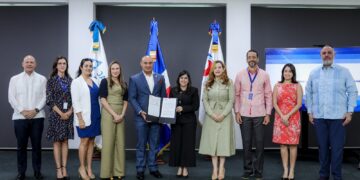 ProDominicana y Junior Achievement Dominicana firman alianza para impulsar el desarrollo de la mujer