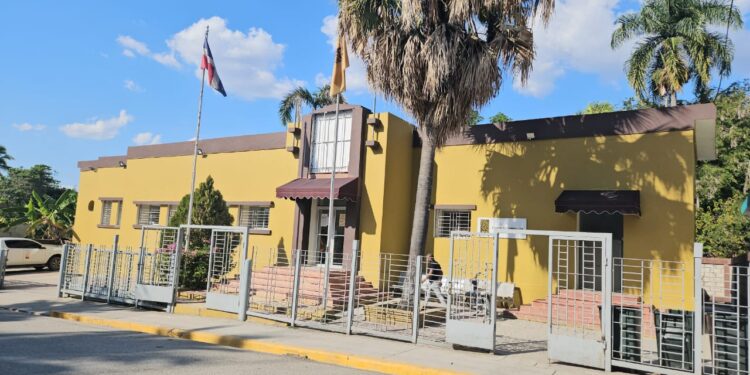 Tres alcaldes históricos no lograron retener la alcaldía en Elías Piña; el PLD solo logra 2 de los 13 territorios