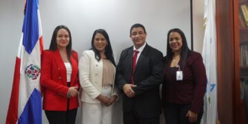 ARS SEMMA contrata servicios del Centro médico UCE