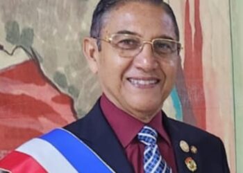 Instituto de Generales y Almirantes de las FFAA en retiro juramenta nuevo presidente