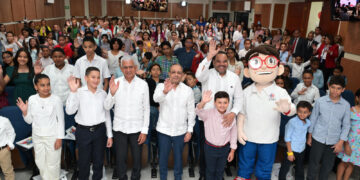 Senado, TC y Defensor del Pueblo celebran “Aventura de la Constitución”